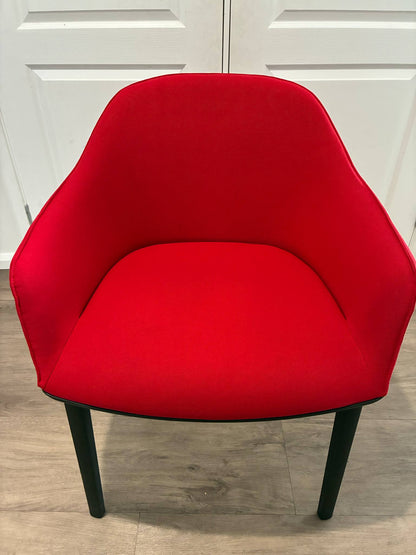 Vitra Softshell Tub Chair in Red – Modern Ergonomic Lounge Chair