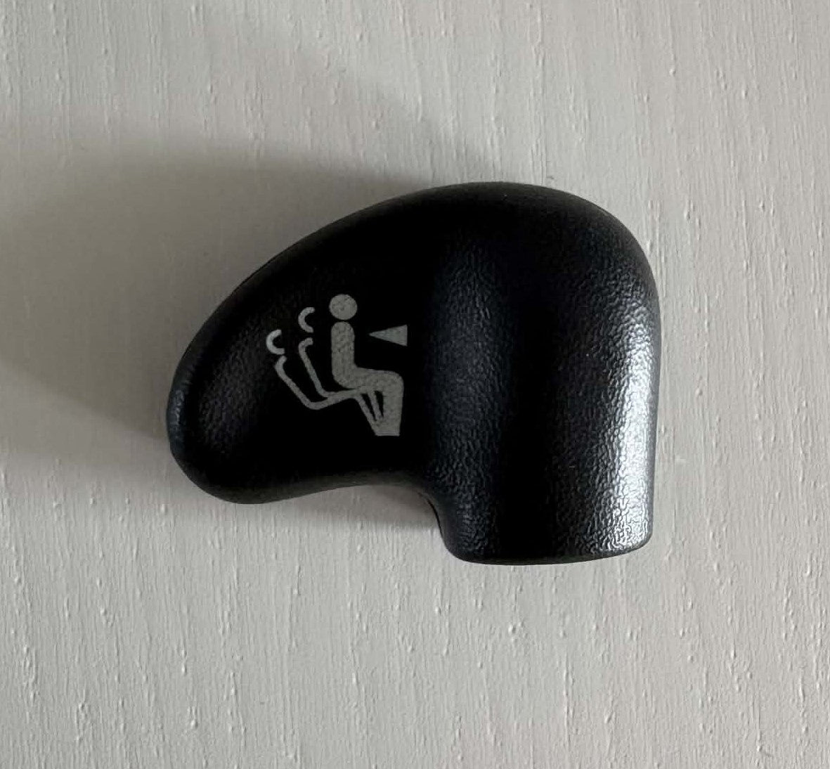 Herman Miller Aeron Classic (V1) Compatible – Tilt Limiter and Knobs