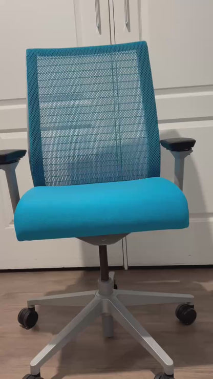 Used Steelcase Think V1 Office Chair