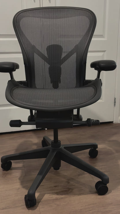 Used Herman Miller Aeron Remastered Office Chair – Excellent Condition, Fully Functional