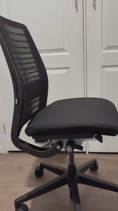 Steelcase Think V2 Ergonomic Office Chair – No Arms – Fully Refurbished